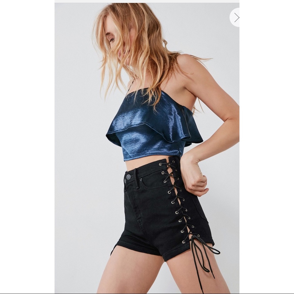 Urban Outfitters LACE UP HIGH WAIST SHORTS
